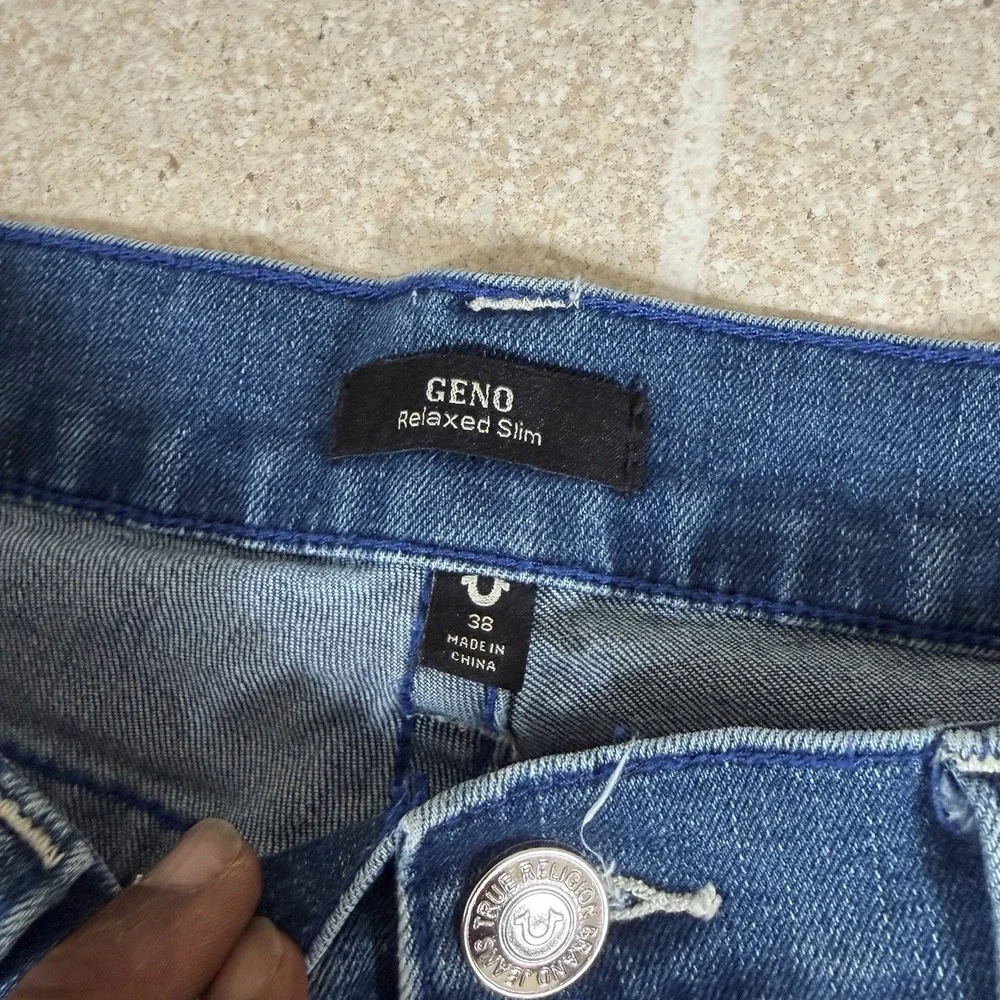 True Religion Jeans Mens 38 Blue Geno Relaxed Slim Medium Wash
